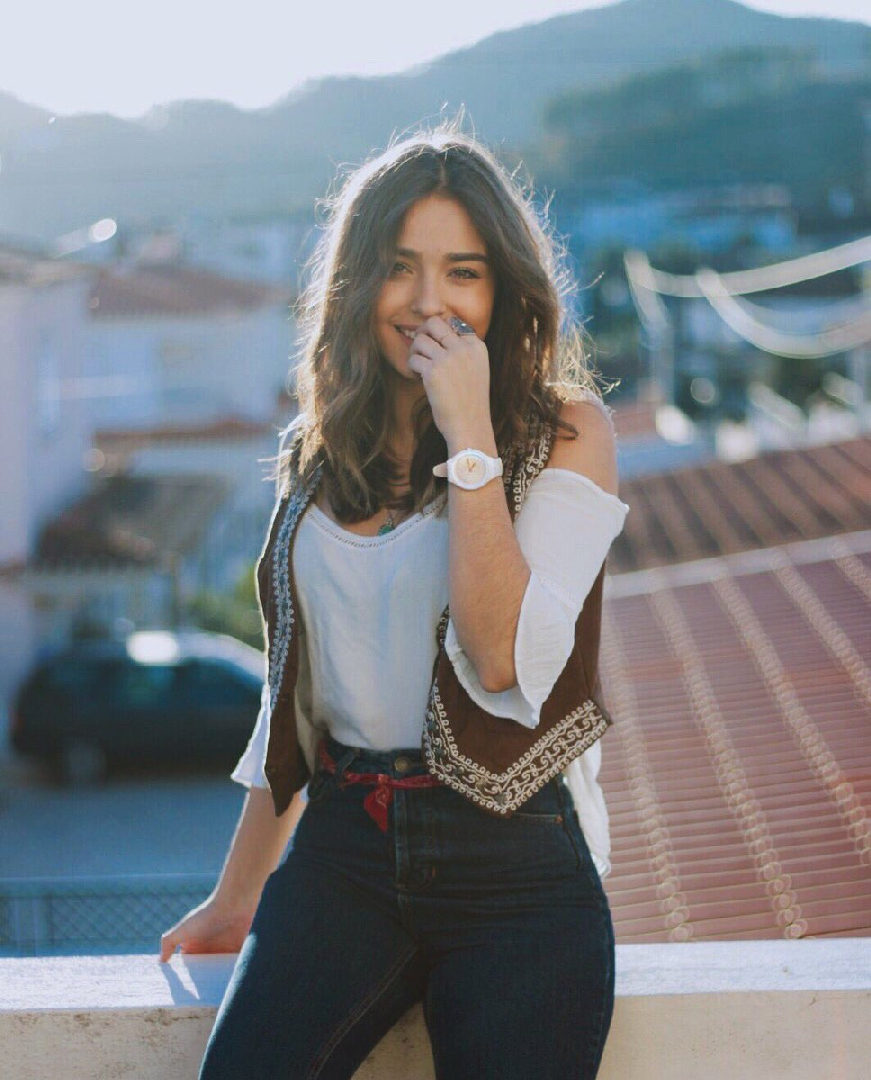 Angie Costa