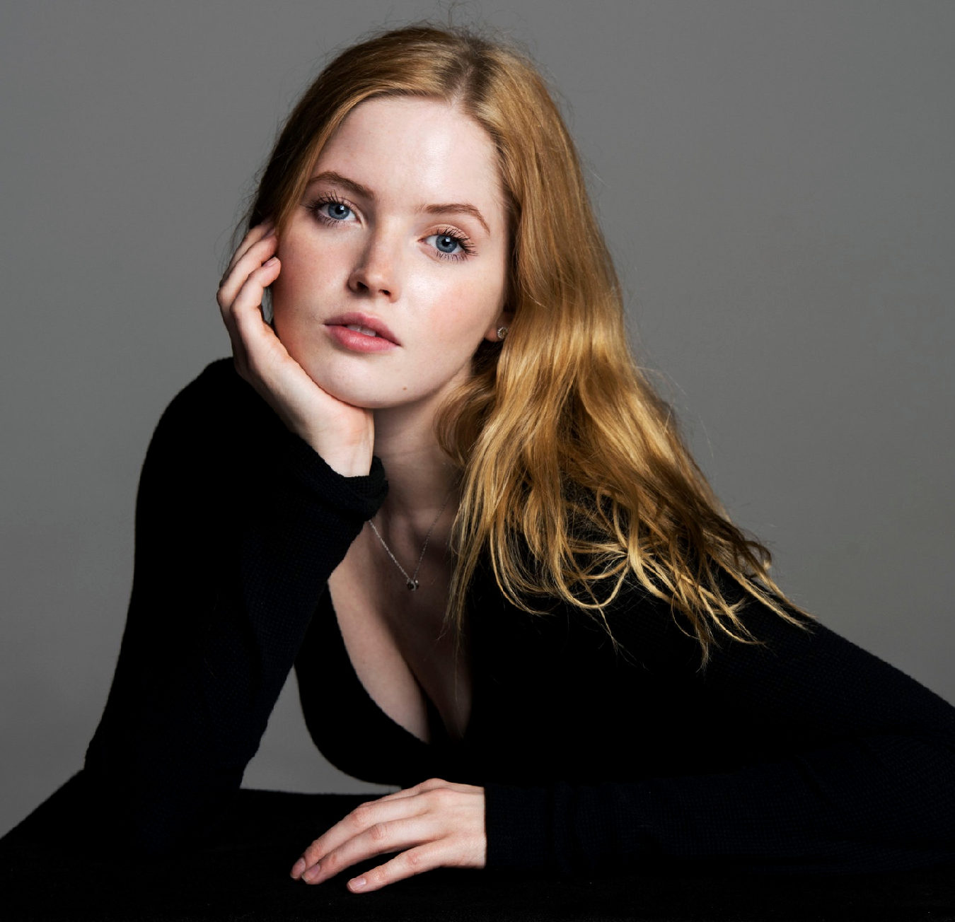 Ellie Bamber