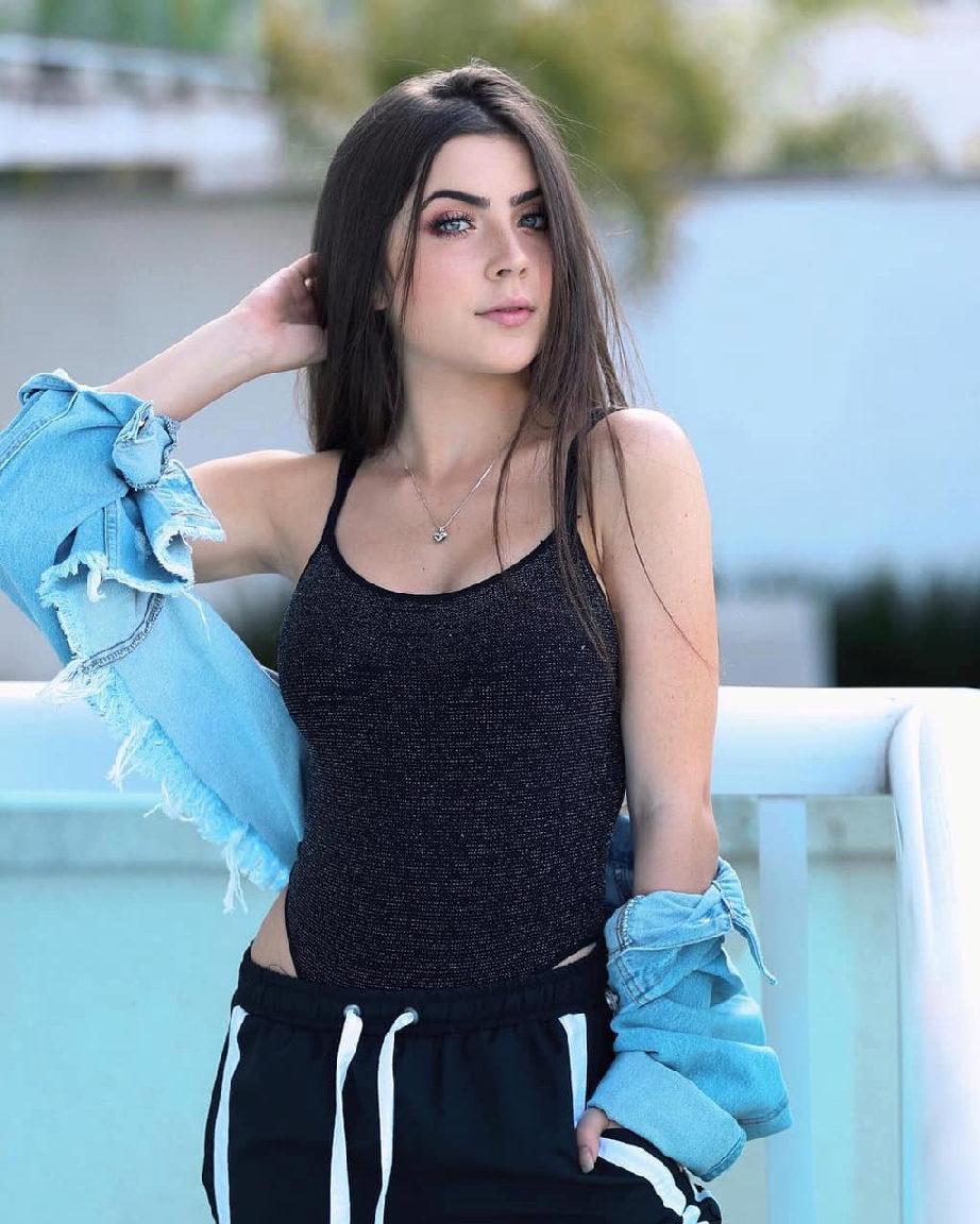 Jade Picon