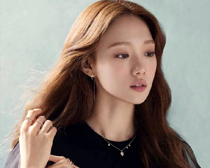 Lee Sung-Kyung