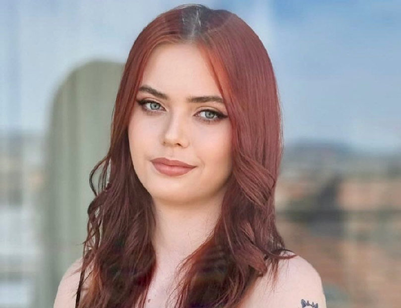 Molly Lee