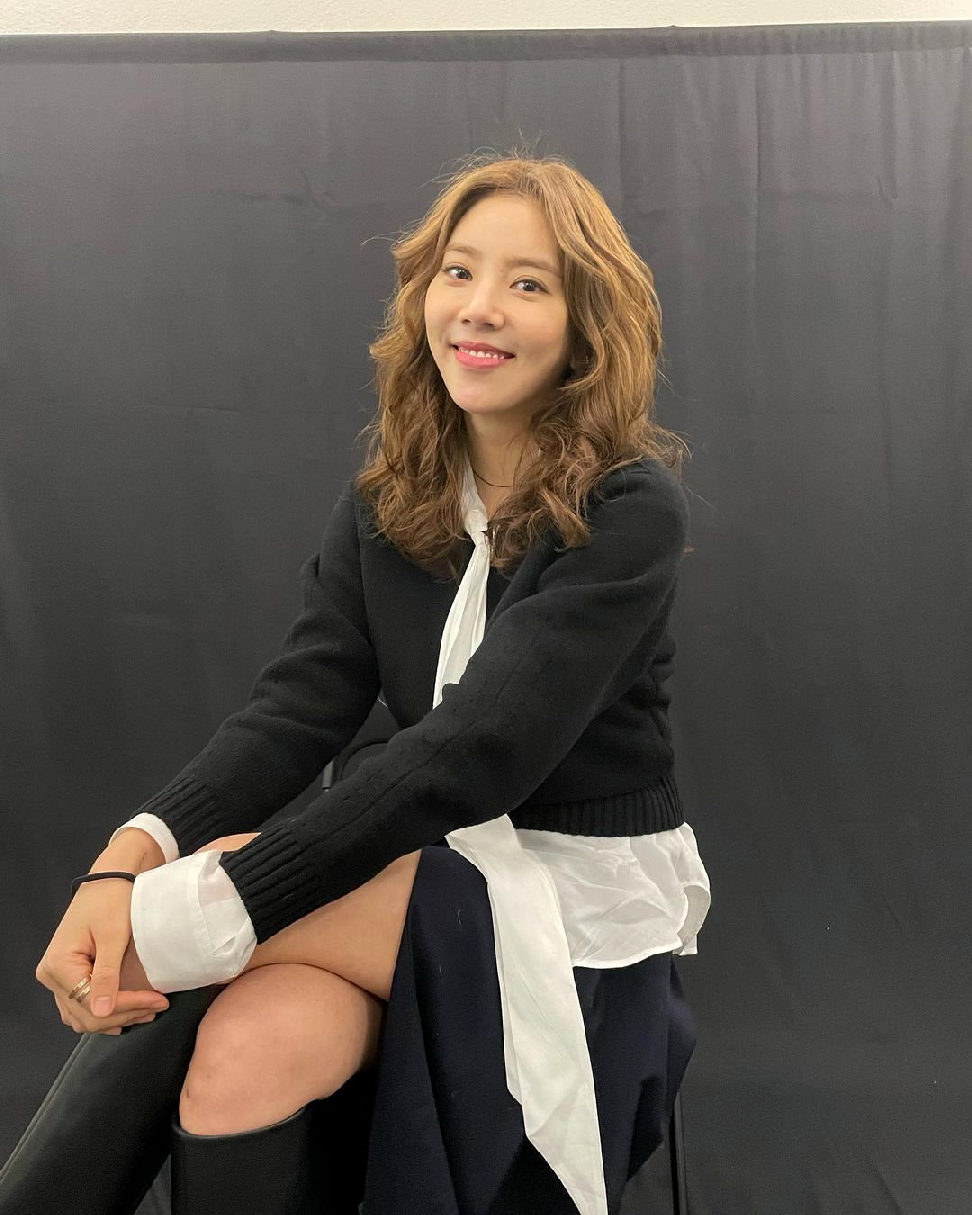Son Dam-bi