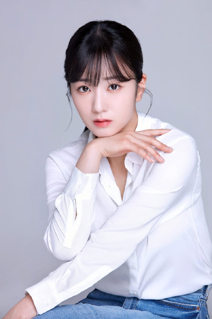 Yoon Bo-mi