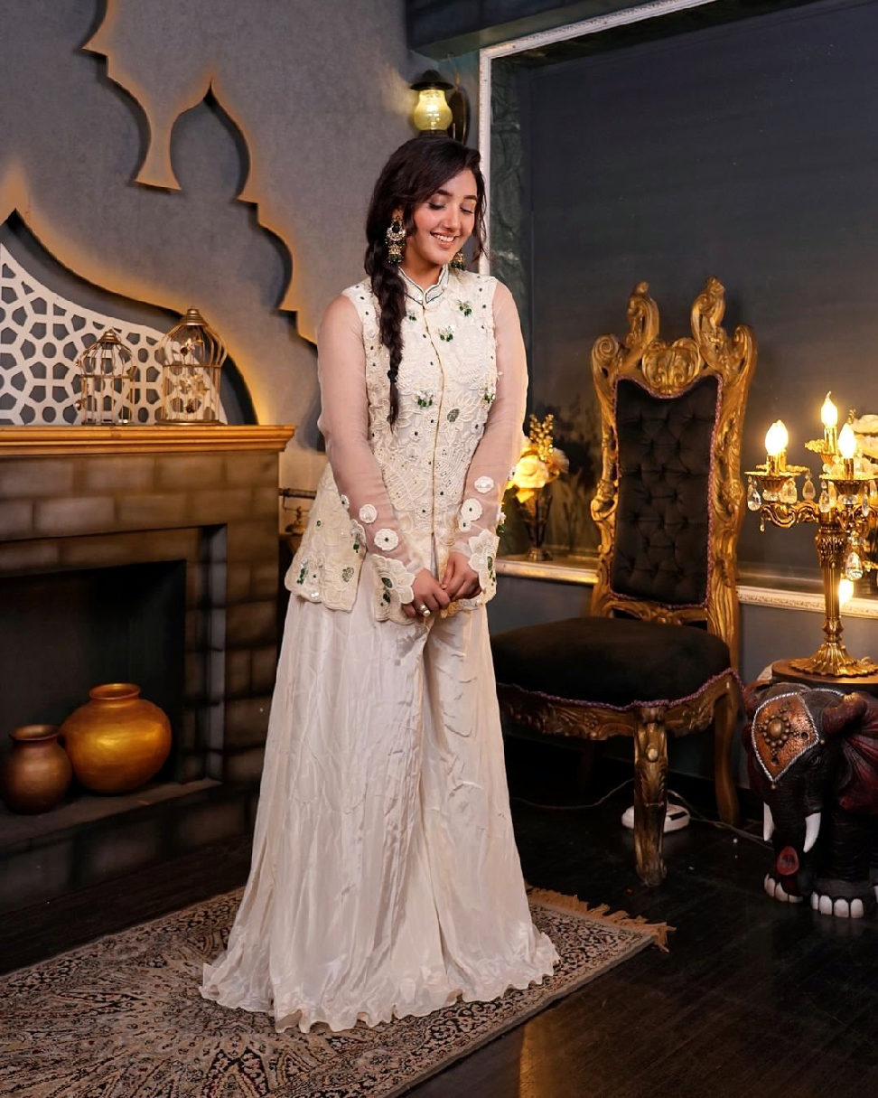 Ashnoor Kaur