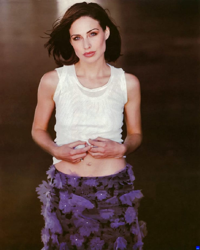 Claire Forlani