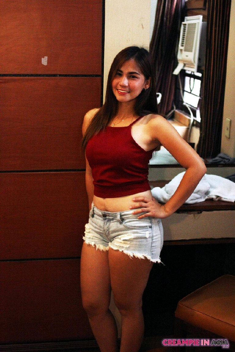 Jeneve (Creampie In Asia)