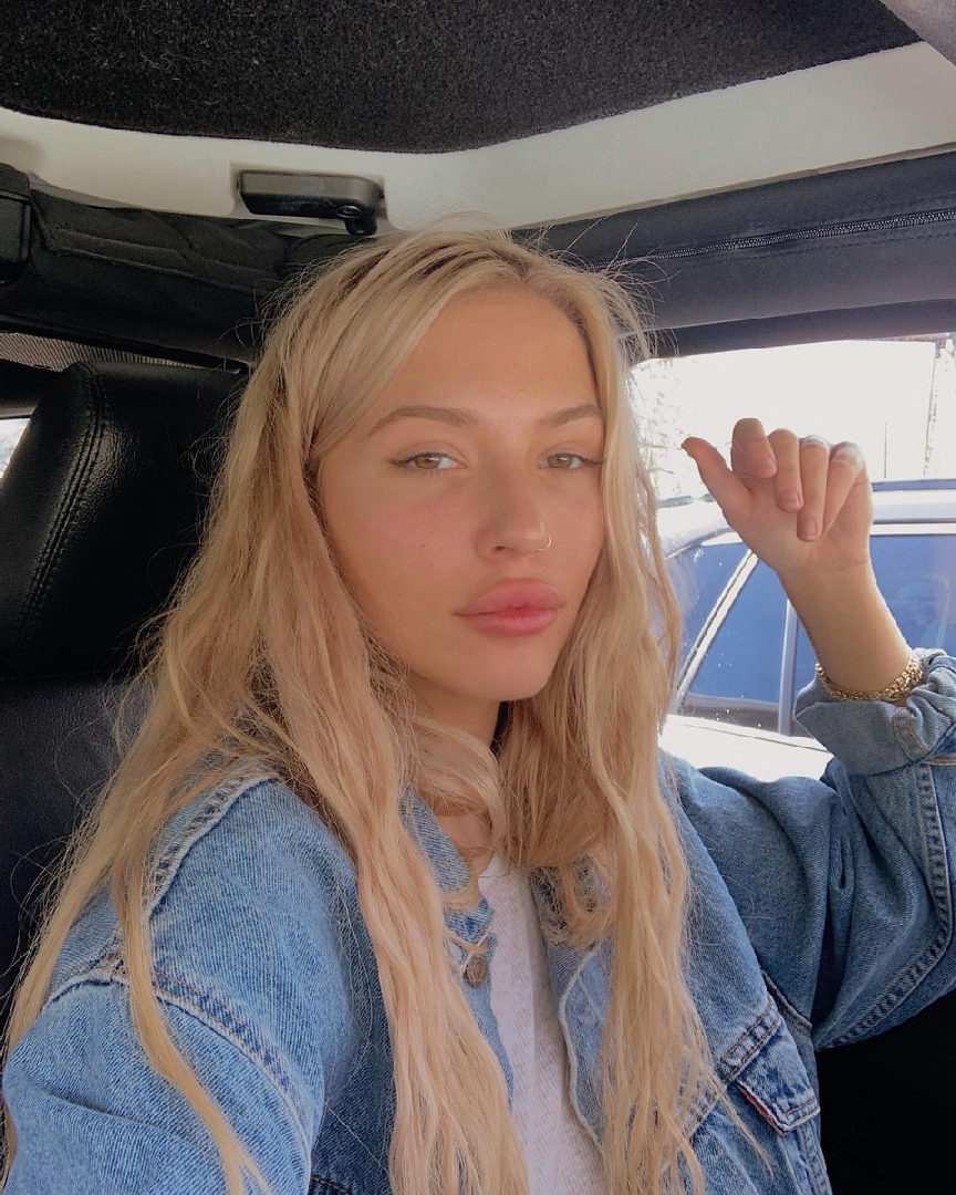 Lennon Stella