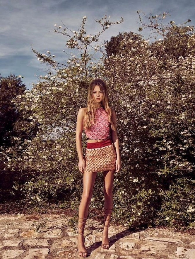 Lila Moss
