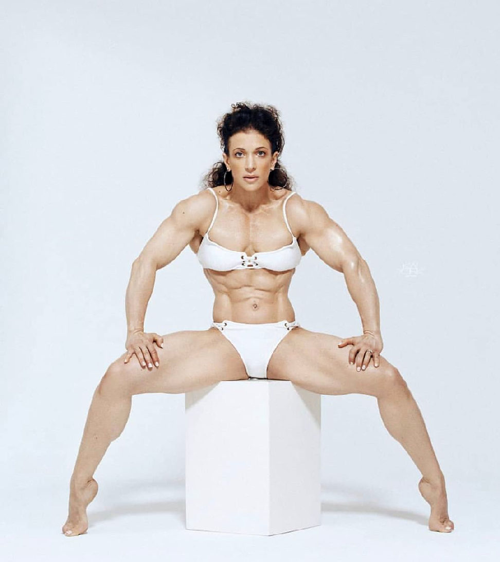 Lynn Caron